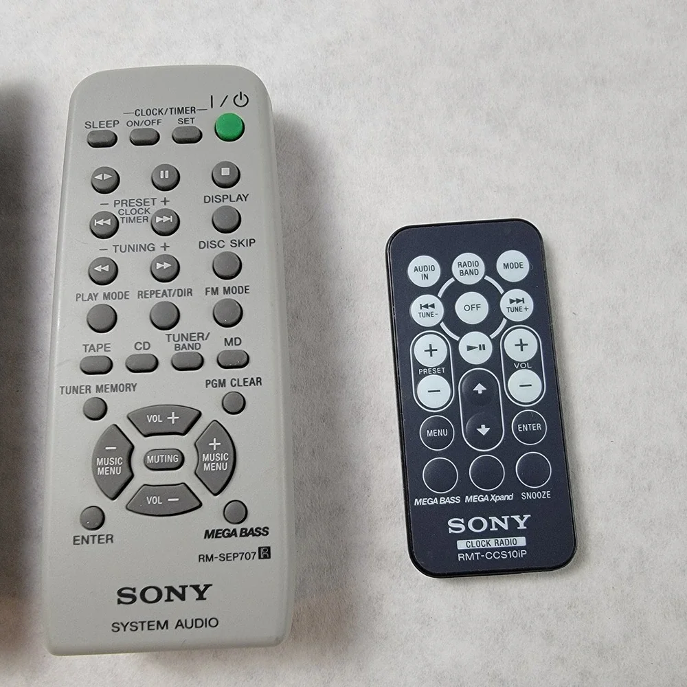Lot of 5‎ TV DVD Remote Controls Sony Panasonic Sceptre